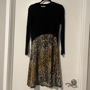Zara long sleeved dress black/leopard size L NWT